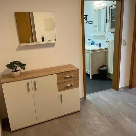 Grosse Moderne Ferienwohnung, Ruhige Innenstadtlage Кассель