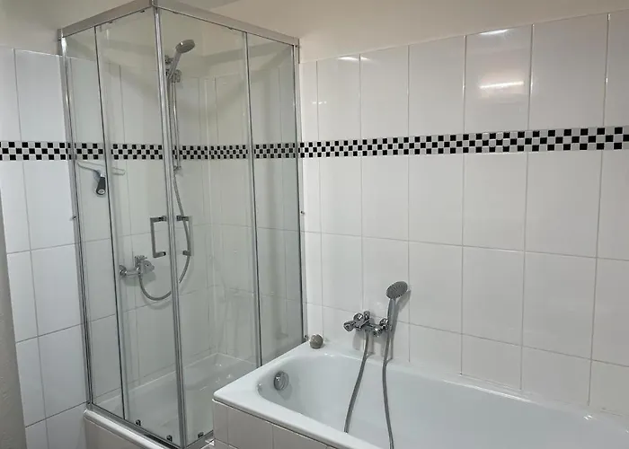 Grosse Stadtwohnung, Modern Und Zentral Gelegen Appartamento Kassel